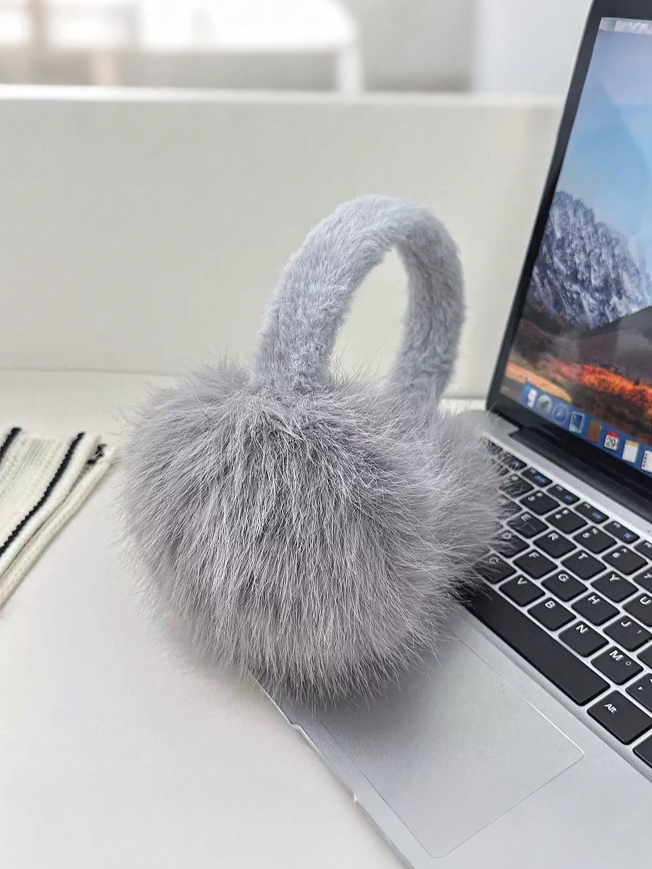 Fluffy Women's Ear Warmers, Fo – обзор и цена Earmuffs Foldable